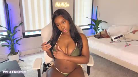 Fantasy Black Girl online show from 01.22.25