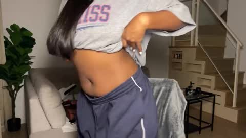 Fantasy Black Girl online show from 11.17.25