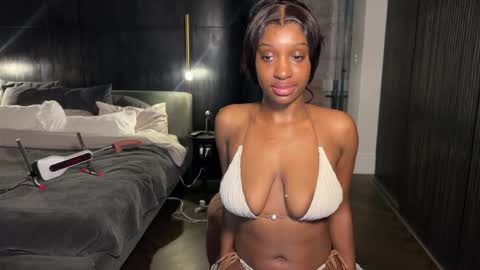 Fantasy Black Girl online show from 05.11.26