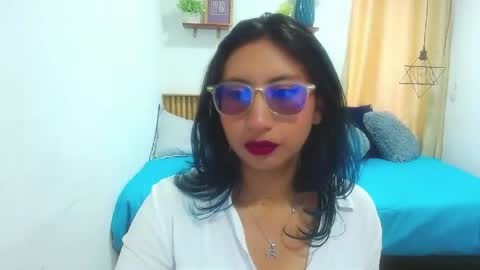 V I O L E T  online show from 05.07.26