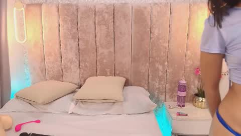 Violeta online show from 11.19.25