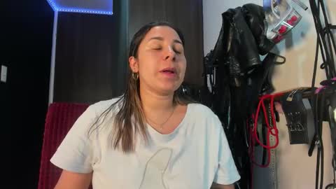 Kim online show from 11.08.25