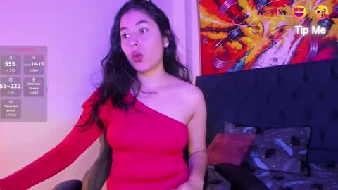 Snapshot of violet_blaze chatting on 10.06.25           online show from 10.06.25