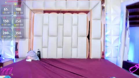 violet_milleer online show from 05.25.26