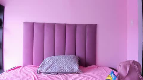 violet online show from 09.29.25