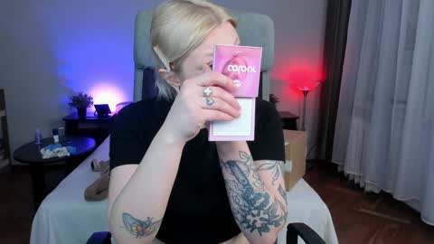 violet_oblivion online show from 01.07.25