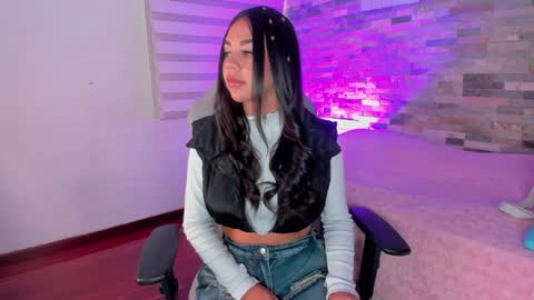 Violeta online show from 12.05.24