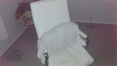 Snapshot of violet_winter97 chatting on 01.08.25 violet_winter97 online show from 01.08.25