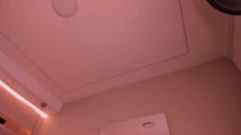 Violeta  online show from 10.04.25