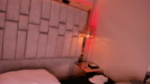 Violeta  online show from 10.25.25