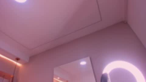 Violeta  online show from 10.30.25