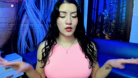     online show from 01.08.25