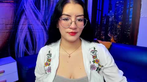     online show from 02.08.25