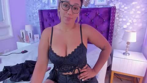 violeta_medina online show from 09.26.25