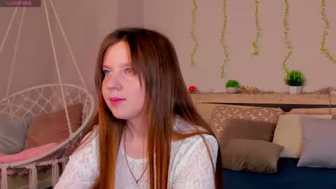Snapshot of violeta_paul chatting on 06.13.26 Violeta online show from 06.13.26