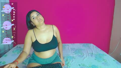 Snapshot of violeta_rouses chatting on 12.29.24 violeta_rouses online show from 12.29.24