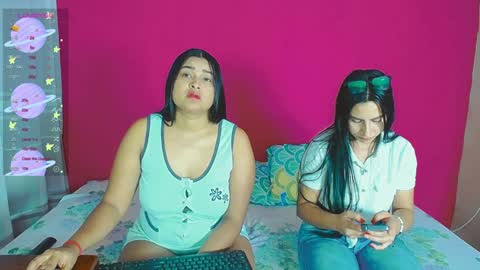Snapshot of violeta_rouses chatting on 01.04.25 violeta_rouses online show from 01.04.25