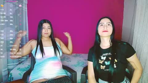 Snapshot of violeta_rouses chatting on 02.14.25 violeta_rouses online show from 02.14.25