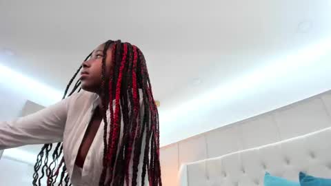 violeta_ruiz_ online show from 03.12.25