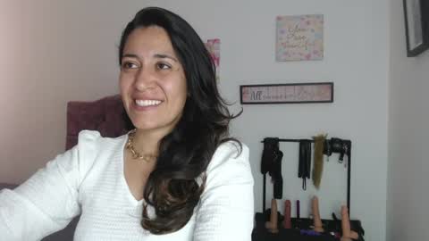 violeta_scott_ online show from 06.15.26