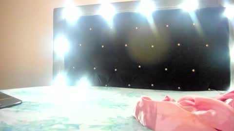 VioletaDums online show from 03.31.26