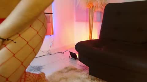 Violeta online show from 12.04.25