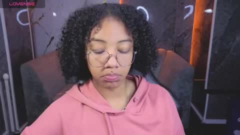 violeth_b online show from 11.24.25