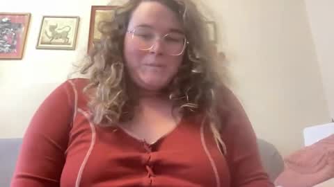 violetlyhappy online show from 04.24.26