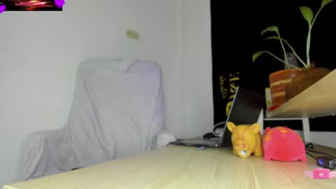 violetparkker online show from 04.20.26