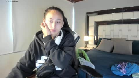 violetskinny online show from 10.13.25