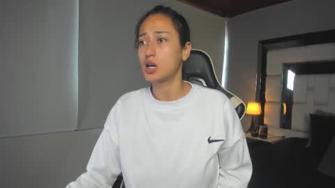 violetskinny online show from 01.08.26