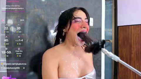 Snapshot of violett_collins_ chatting on 10.25.25 Violett online show from 10.25.25