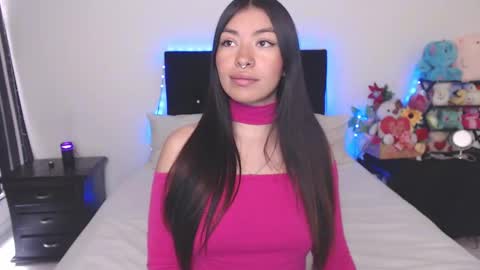 violeta  online show from 01.30.25