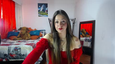 Snapshot of violetta_afrodita chatting on 09.19.25 violetta_afrodita online show from 09.19.25