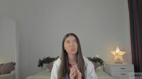 violetta_finch online show from 12.06.24