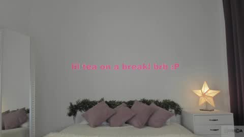violetta_finch online show from 12.06.24