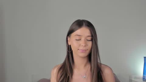 violetta_finch online show from 02.15.25