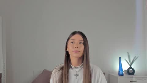 violetta_finch online show from 02.19.25
