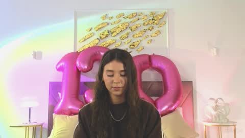 violetta_finch online show from 10.26.25