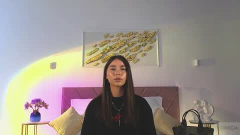 violetta_finch online show from 06.04.26