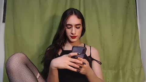 Princess Violet Valerious Follow me IGX violetvalerious online show from 03.02.25