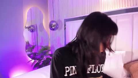 Snapshot of violettacolinss chatting on 02.25.26 violettacolinss online show from 02.25.26