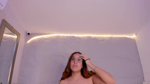 Violetta  online show from 01.07.25