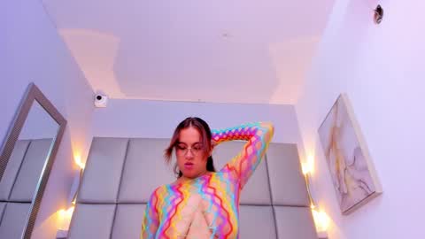 Violetta  online show from 02.06.25