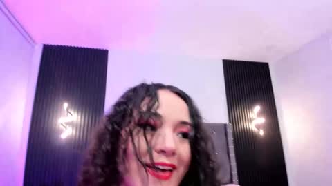 Violetta  online show from 11.25.25