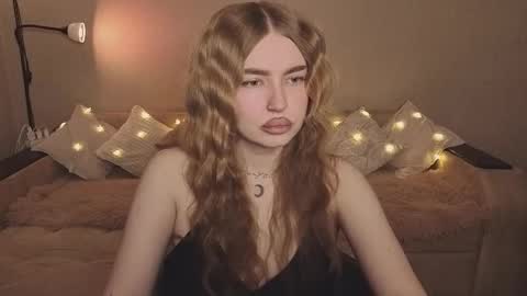 ViolettaOtis online show from 03.03.26