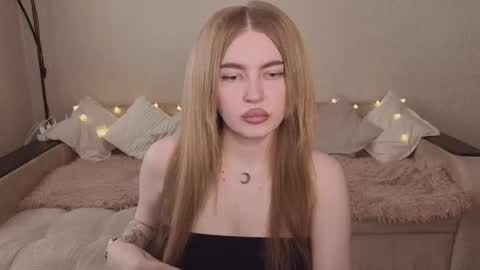 ViolettaOtis online show from 05.27.26