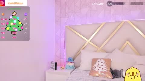 Snapshot of violettbloss chatting on 12.20.24 Violeta online show from 12.20.24