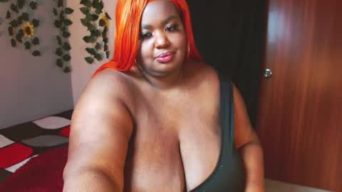 Snapshot of violette_plus chatting on 01.15.25 Call me valeria online show from 01.15.25
