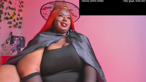 Snapshot of violette_plus chatting on 10.31.25 Call me valeria online show from 10.31.25